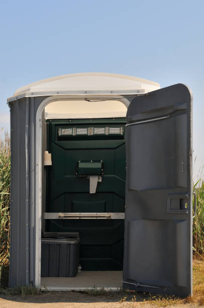 Best Portable bathroom rental  in Rogersville, AL